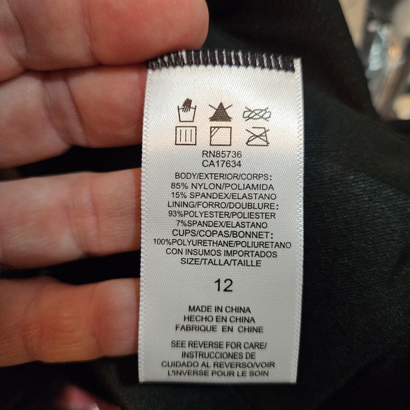 BEACH HOUSE SPORT | Vitality two-piece convertible tankini top swimsuit - Picture 15 of 15